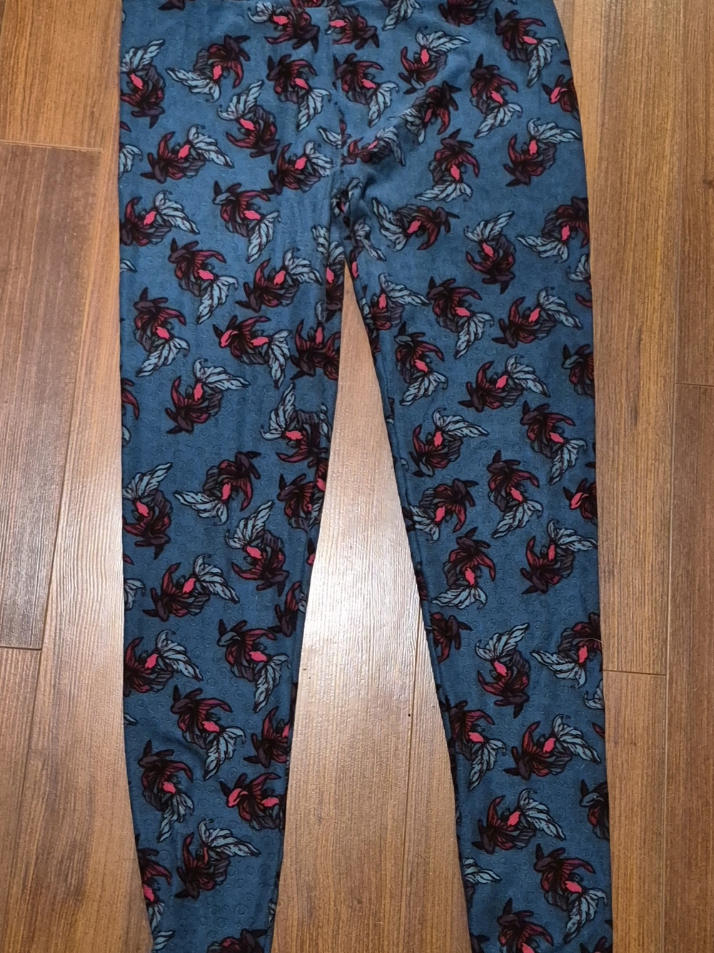 LuLaRoe Denim-Blue Floral Leggings with Red Accents